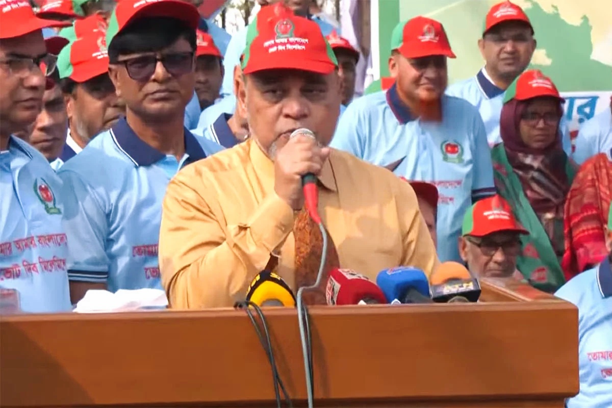 দেশের মোট ভোটার এখন ১২ কোটি ৩৭ লাখ : সিইসি