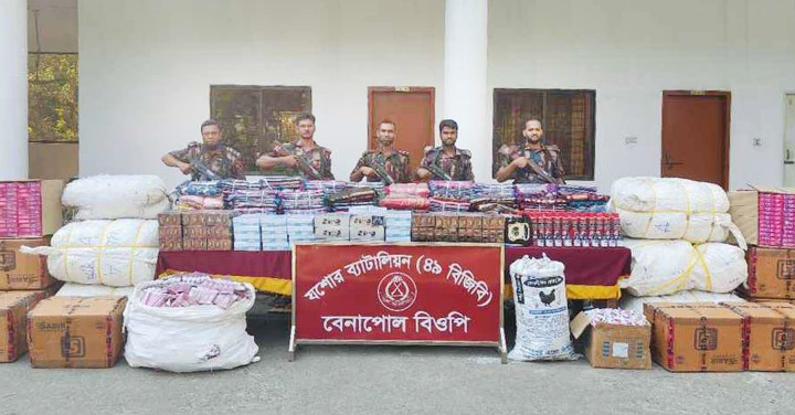 বিজিবির অভিযানে দেড় কোটি টাকার ভারতীয় মালামাল আটক