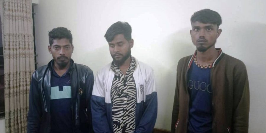 সিলেটে ৩০৮ বস্তা ভারতীয় চোরাই চিনিসহ গ্রেপ্তার ৩