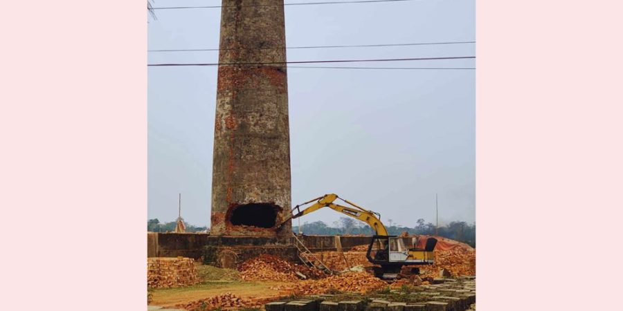 জকিগঞ্জে ছাড়পত্র না থাকায় দুটি ইটভাটা গুঁড়িয়ে দিল প্রশাসন