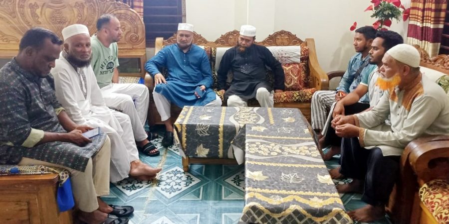 চৌহাট্টায় ট্রাকচাপায় নিহত মোটরসাইকেল চালক শহীদের পরিবারের পাশে জামায়াত