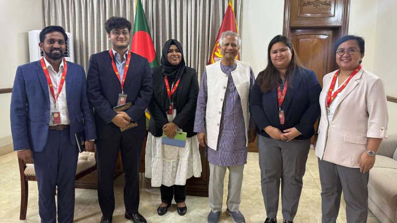প্রধান উপদেষ্টার আশ্বাস : দেশের ইতিহাসে ‘সেরা নির্বাচন’ অনুষ্ঠিত হবে