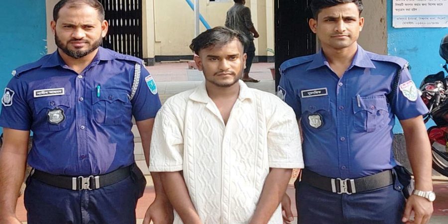 বিশ্বনাথে নিষিদ্ধ ছাত্রলীগ নেতা আসলাম গ্রেফতার