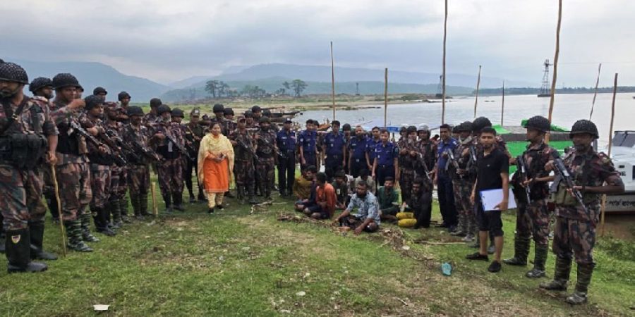 সাদাপাথর থেকে পাথর লুট, ৯জনকে দুই বছরের জেল