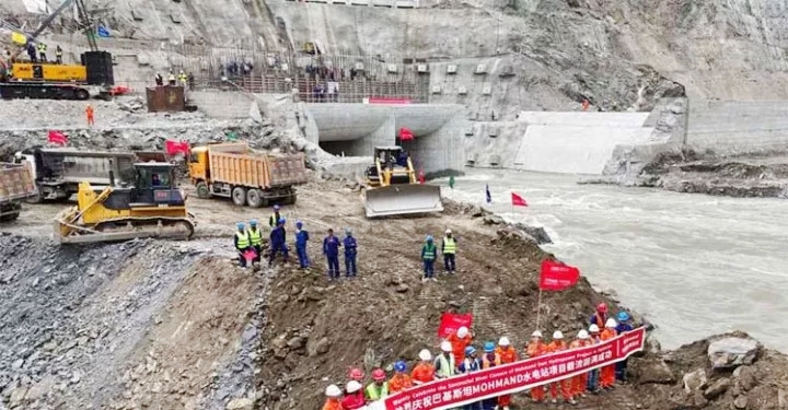 ভারতের হুমকির জবাবে পাকিস্তানের বাঁধ নির্মাণ করছে চীন