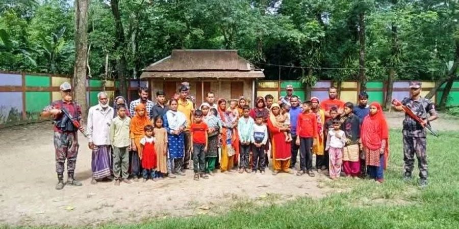 সিলেট সীমান্তে একরাতে ১৫৩ জনকে ঠেলে পাঠালো বিএসএফ