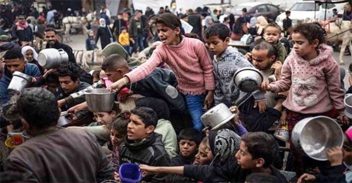 গাজায় ইসরায়েলি হামলায় নিহত আরও ৮৫, অনাহারে মৃত্যু ২৯