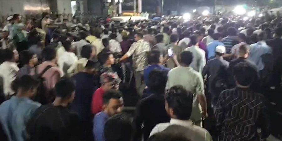 হাসনাত আব্দুল্লাহর গাড়িতে হামলার প্রতিবাদে এনসিপির বিক্ষোভ, আটক ২