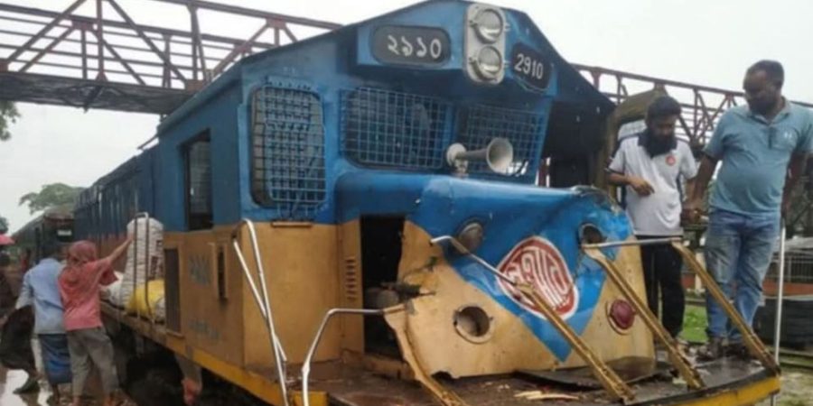 লাউয়াছড়ায় অল্পের জন্য বড় দুর্ঘটনা থেকে রক্ষা পেল কালনী এক্সপ্রেস