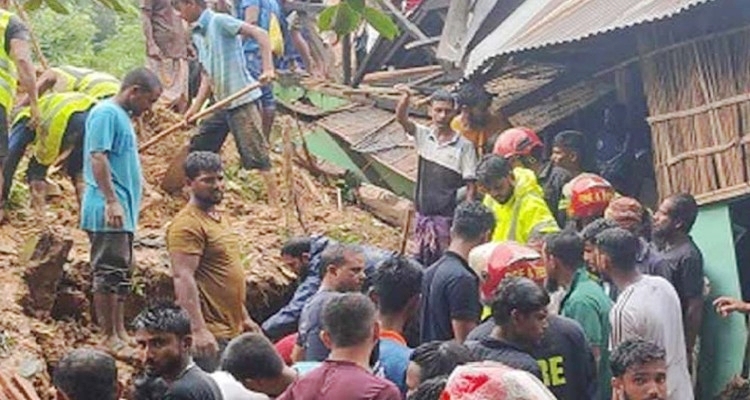 গোলাপগঞ্জে টিলা ধসে একই পরিবারের ৪জনের মৃত্যু