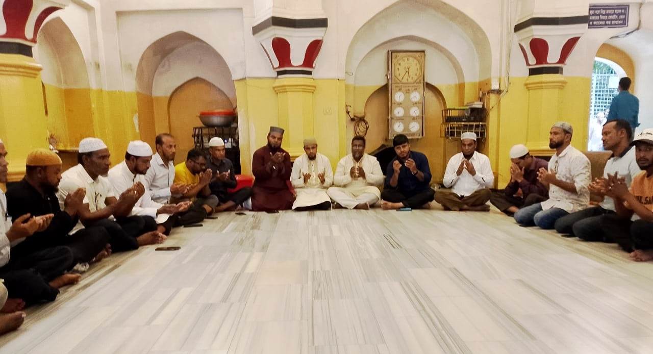 শহীদ জিয়ার ৪৪তম শাহাদাৎ বার্ষিকীতে সদর উপজেলা জিয়া মঞ্চের মিলাদ মাহফিল
