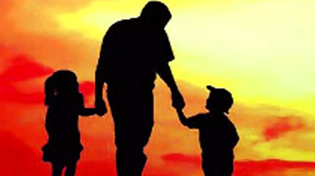 বিশ্ব বাবা দিবস আজ