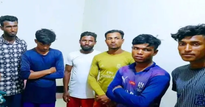 তাহিরপুরে নদী থেকে বালু লুট, অভিযানে আটক ৮