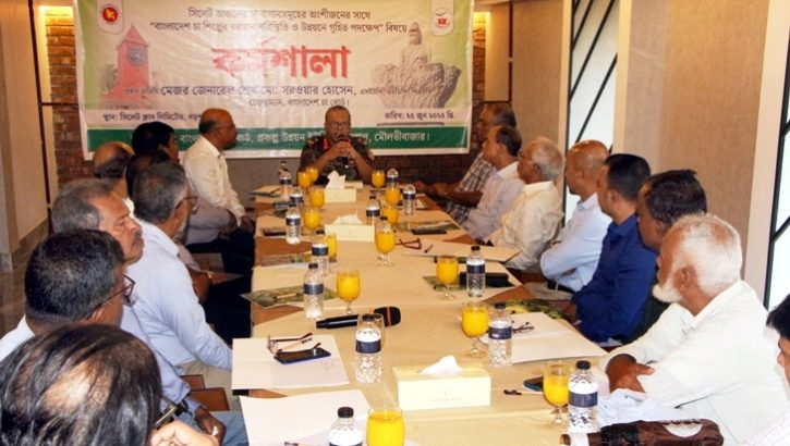 ‘চা শ্রমিক ও মালিক পক্ষকে বাগানের উন্নয়নে মিলেমিশে কাজ করতে হবে’