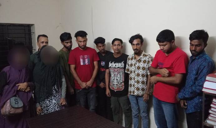 সিলেটে আবাসিক হোটেল থেকে ২ তরুণীর সাথে ৮ পুরুষ আটক