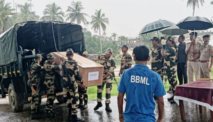 কুলাউড়ায় বিএসএফের গুলিতে নিহত তরুণের মরদেহ হস্তান্তর