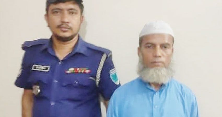 বাবাকে তাবলিগে পাঠিয়ে মেয়েদের অপহরণের নাটক!