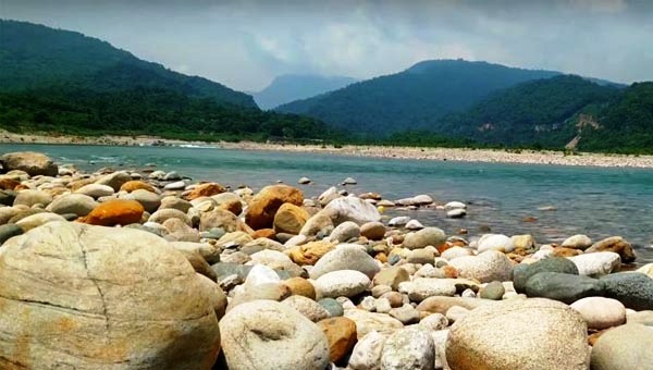 খুলে দেয়া হলো সিলেটের সাদা পাথর পর্যটনকেন্দ্র