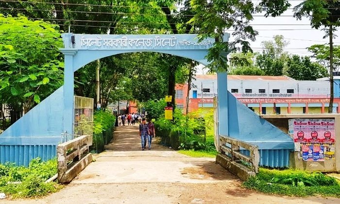 সিলেটে জাল প্রবেশপত্রে এইচএসসি পরীক্ষা দিতে গিয়ে ছাত্রী ধরা