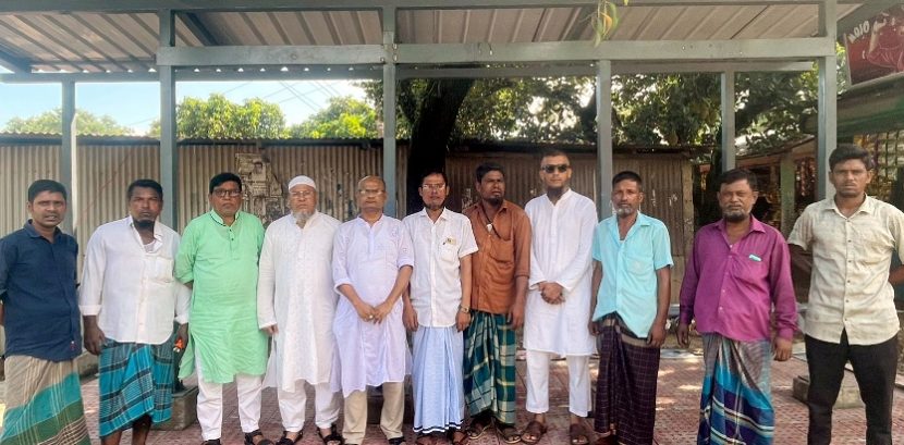 সিলেটের পাথর কোয়ারীর লোড-আনলোড পয়েন্টে কর্মবিরতি পালন