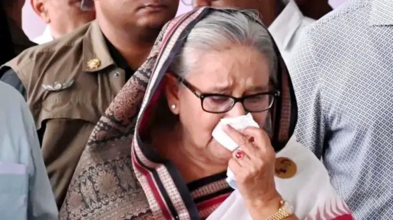 প’লা’ত’ক শেখ হাসিনাকে ৬ মাসের কা’রা’দ’ণ্ড