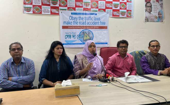 বেপরোয়া যান চলাচল, প্রতিদিন সড়কে ঝরেছে ১৫ প্রাণ