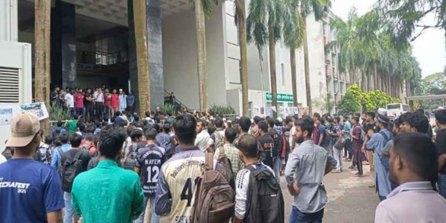 সমকামিতার অভিযোগে ডুয়েটের ৫ শিক্ষার্থীকে হল থেকে বহিষ্কার