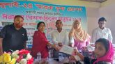 কমলগঞ্জে বিনামূল্যে শিক্ষার্থীদের মধ্যে স্কুলড্রেস বিতরণ