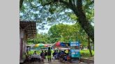 শাবি ক্যাম্পাসে যত্রতত্র ফুচকার দোকান, শিক্ষার্থীদের ক্ষোভ