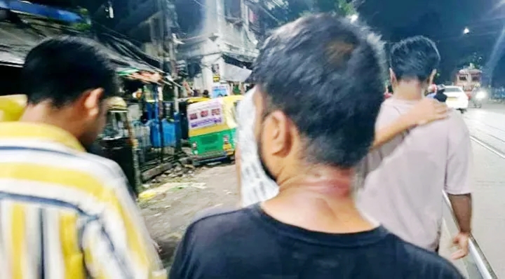 ‘বাংলাদেশি’ সন্দেহে কলকাতা বিশ্ববিদ্যালয়ের দুই শিক্ষার্থীকে পিটুনি