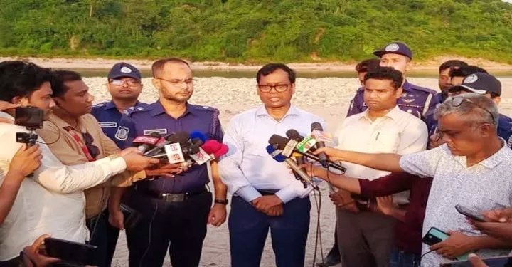 সাদাপাথরে লুট হওয়া ২৬ লাখ ঘনফুট পাথর উদ্ধার : জেলা প্রশাসক