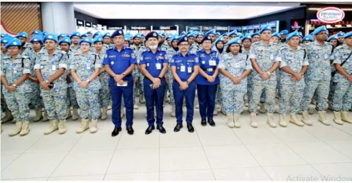 জাতিসংঘ শান্তিরক্ষা মিশনে যোগ দিতে কিনশাসা গেলেন ১৮০ পুলিশ সদস্য