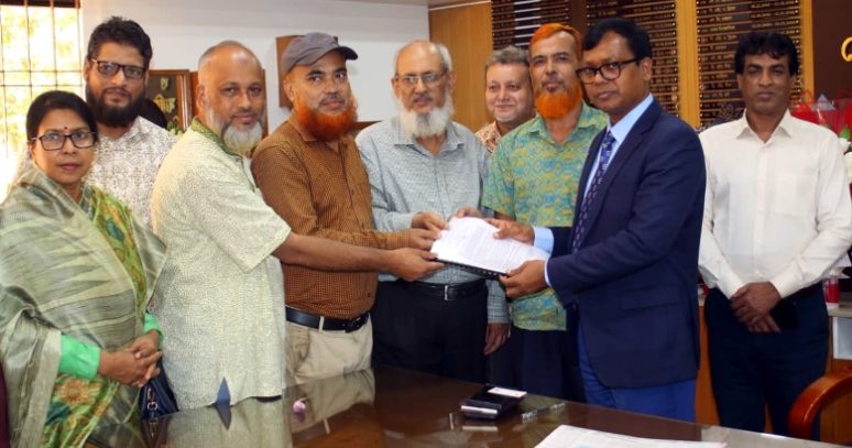 ৫ দফা দাবিতে বাংলাদেশ সরকারী মাধ্যমিক শিক্ষক সমিতির স্মারকলিপি প্রদান