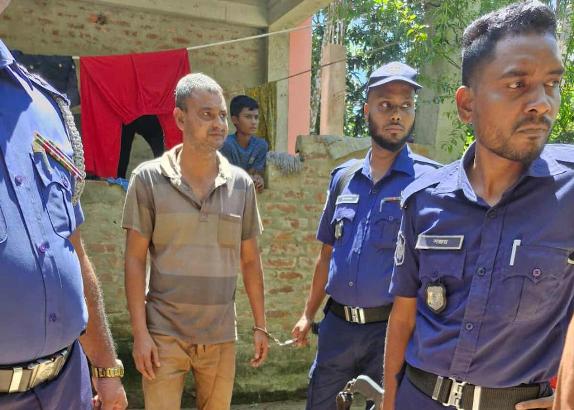 শ্রীমঙ্গলে প্রবাসীকে দা দিয়ে কুপিয়ে আহত, যুবলীগ নেতা আটক