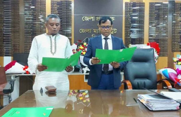 সিলেটে নির্বাচনের ৪ বছর পর শপথ নিলেন ইউপি চেয়ারম্যান