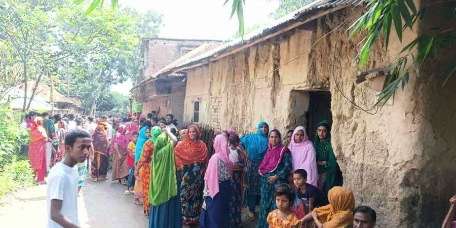 রাজশাহীতে একই পরিবারের ৪ জনের মরদেহ উদ্ধার, মিলল চিরকুট