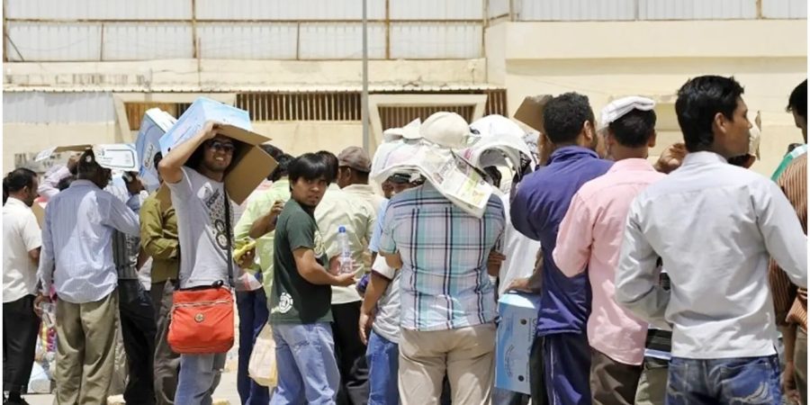 সৌদিতে এক সপ্তাহে ২২ হাজারের বেশি প্রবাসী গ্রেপ্তার