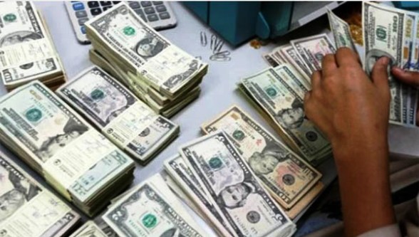 ২৭ দিনে প্রবাসী আয় এলো ২৩৪ কোটি ২০ লাখ ডলার