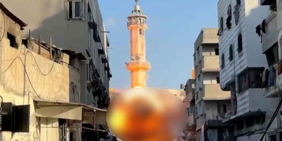 গাজায় ৭৫০ বছরের পুরোনো মসজিদ গুঁড়িয়ে দিল ইসরায়েল