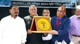মরহুম এম সাইফুর রহমানকে সিকৃবি ভাইস-চ্যান্সেলরের সম্মাননা প্রদান