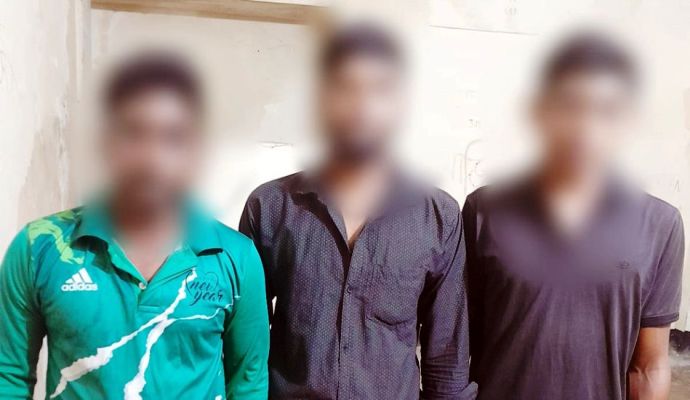 সিলেটে সাড়ে ১০ লাখ টাকার ভারতীয় প্লাস্টিকের পাইপ জব্দ, আটক ৩