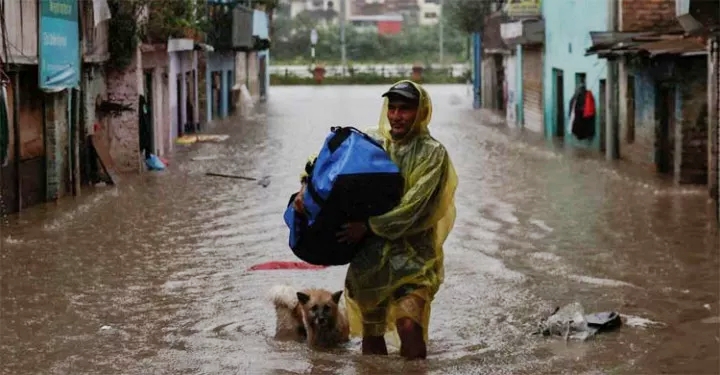 আকস্মিক বন্যা ও ভূমিধসে বিপর্যস্ত নেপাল, নিহত ৪৭