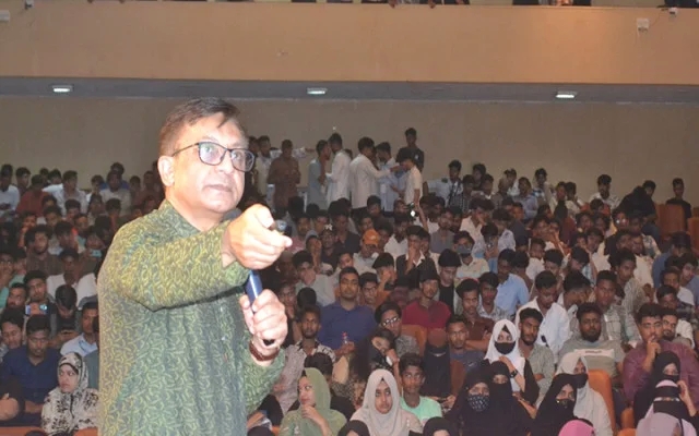 দুর্নীতি রোধে জবাবদিহির সংস্কৃতি জরুরি : খন্দকার মুক্তাদির