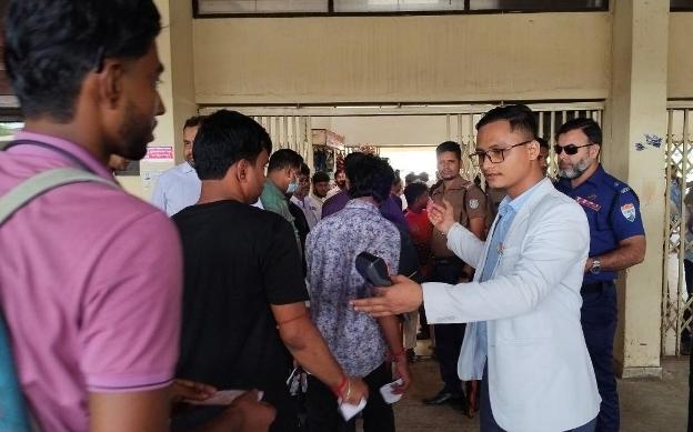 শ্রীমঙ্গল রেলস্টেশনে বিশেষ অভিযান, জরিমানা আদায়