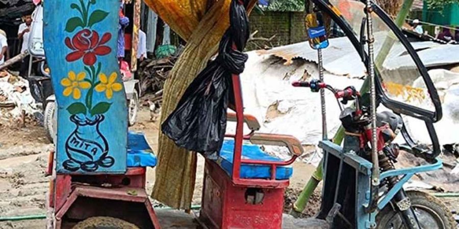 কোম্পানীগঞ্জে অটোরিকশার ধাক্কায় স্বামীর সামনে স্ত্রীর মৃত্যু