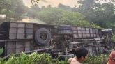 সুনামগঞ্জে যাত্রিবাহী বাস খাদে পড়ে আহত ১৬