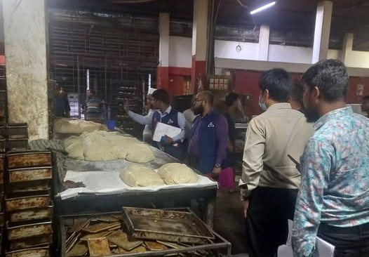 গোলাপগঞ্জে দু’টি প্রতিষ্ঠানকে ৪৫ হাজার টাকা জরিমানা