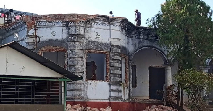সিলেটের মিনিস্টার বাড়ি ভাঙার কাজ বন্ধ রাখতে প্রত্নতত্ত্ব অধিদপ্তরের নির্দেশ
