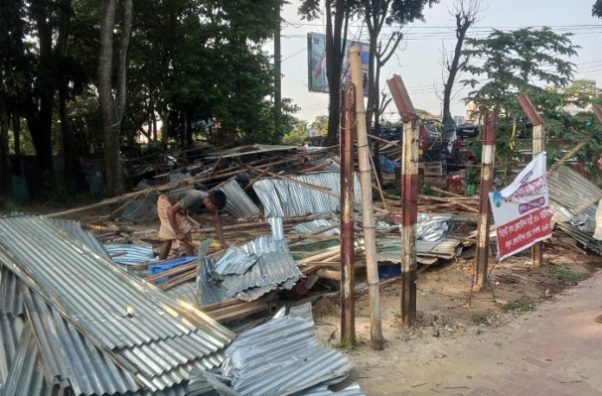 সিলেটে রেলওয়ের জমি থেকে মসজিদ উচ্ছেদ