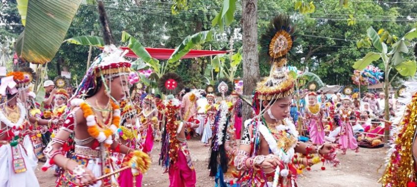 কমলগঞ্জে রাখাল নৃত্যের মধ্য দিয়ে মণিপুরি রাসোৎসব শুরু
